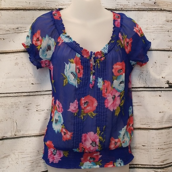 Hollister Floral Blouse Small - Picture 1 of 2